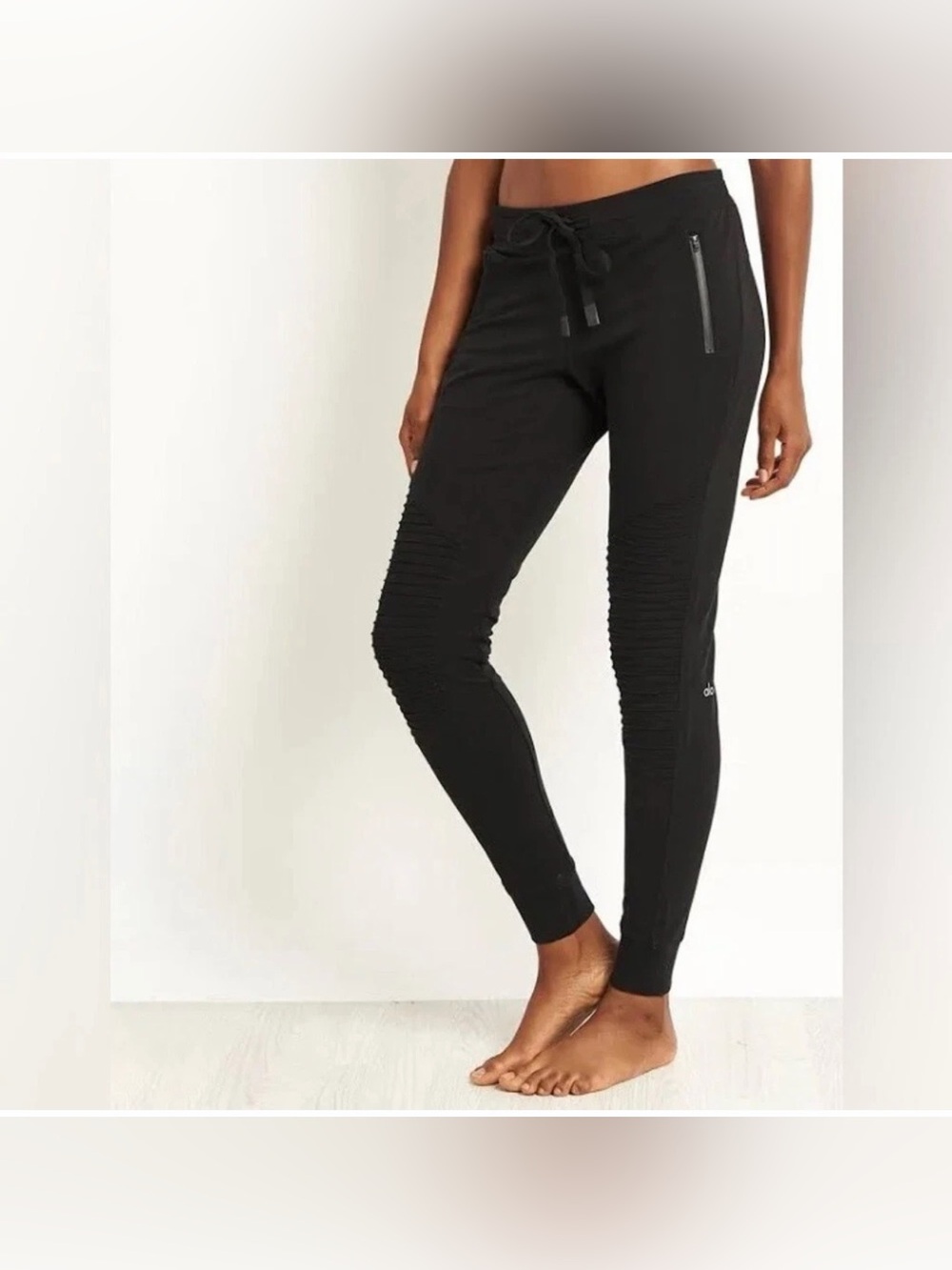 ALO Yoga Black Urban Moto-Style with Zip Pockets Jogger Jeggings Size M
